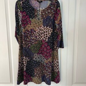 MSK Multicolor Patterned Dress with Keyhole Detail medium